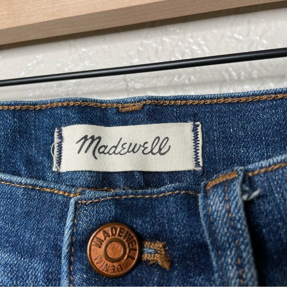 Madewell 9" Mid-Rise Skinny Jeans in York Wash: Rip and Repair Edition Denim - Picture 12 of 13